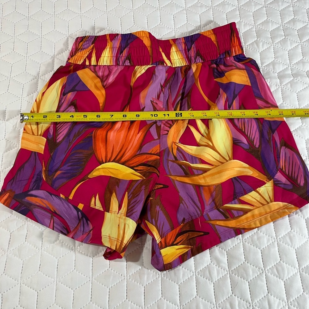 Adidas x Farm Rio Tropical Club Print Running Shorts NWT Women’s Medium - Picture 14 of 14